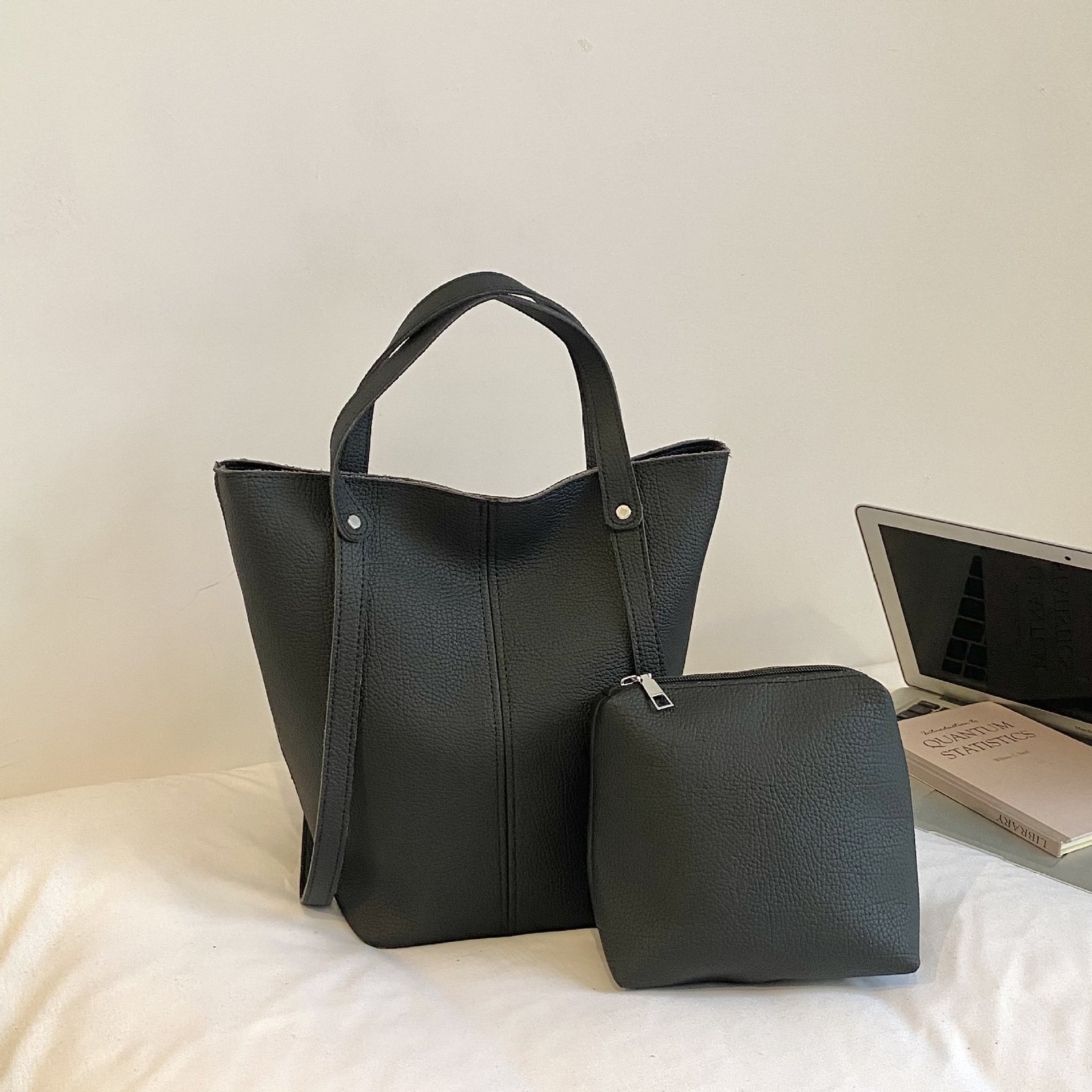 Retro-style Fashionable Minimalist Western Inspired Set Of Two Bags For Commuting - Image 7
