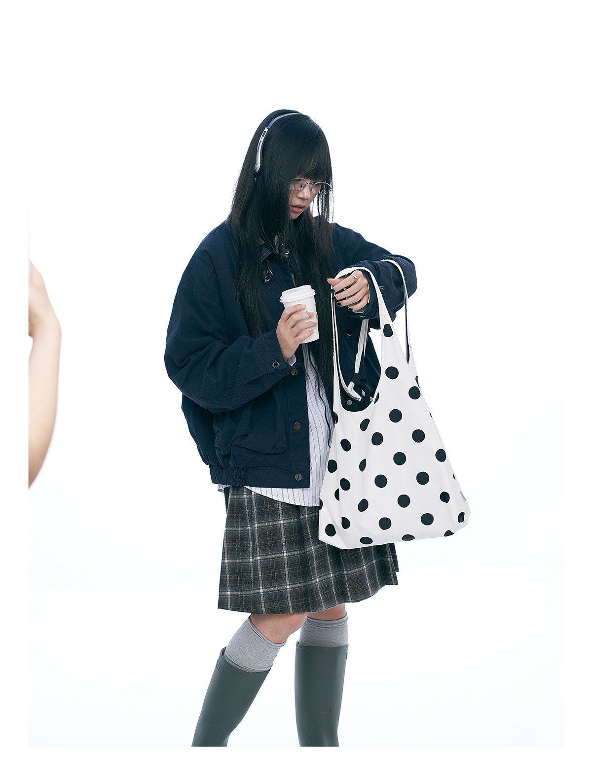 Punching Shoulder Bag Original Design Sense, Portable Large Capacity Polka Dot Handbag, Versatile Backpack Bag - Image 8